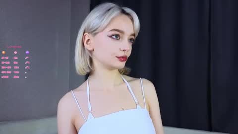 ShizukaShizuSHIZ online show from October 22, 2025, 3:07 am