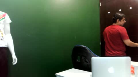 Thiago online show from November 17, 2025, 4:24 pm