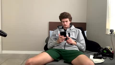 Stepbro online show from January 24, 2025, 4:49 pm