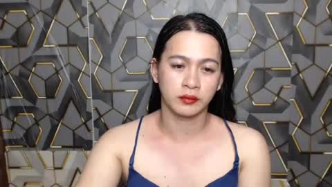 Snapshot of ur_asianpretty chatting on June 19, 2026, 7:17 pm Aya online show from June 19, 2026, 7:17 pm