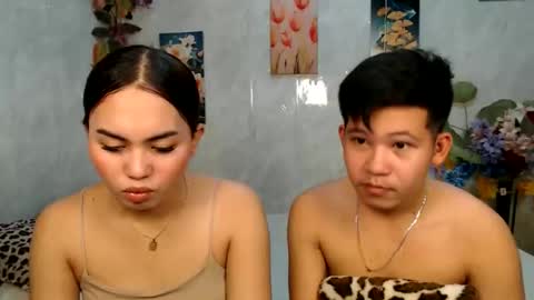 ur_bigcockeziekiel online show from April 26, 2026, 7:39 am