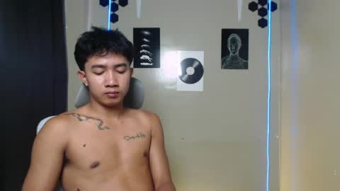 jonny online show from July 30, 2026, 11:42 am