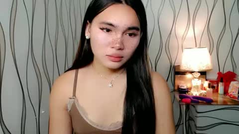 QUEENSY online show from October 25, 2025, 11:54 pm