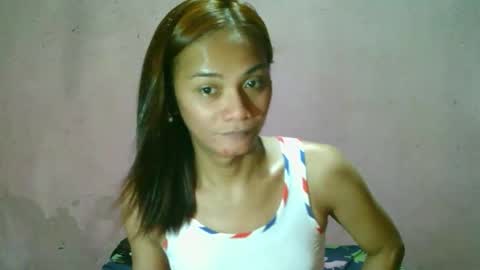 Snapshot of ur_sexybabe_ehra chatting on April 19, 2026, 12:22 am ur_sexybabe_ehra online show from April 19, 2026, 12:22 am