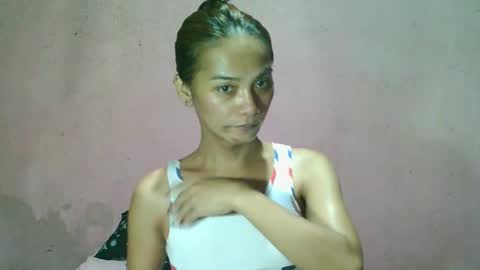 Snapshot of ur_sexybabe_ehra chatting on May 18, 2026, 6:41 am ur_sexybabe_ehra online show from May 18, 2026, 6:41 am