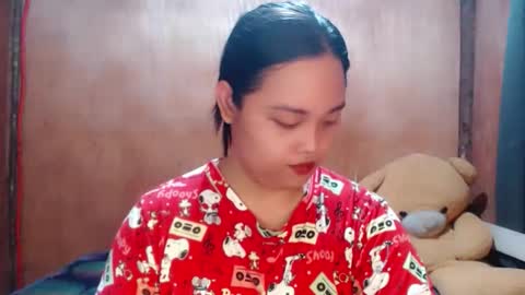 Lycah online show from April 15, 2026, 2:51 am