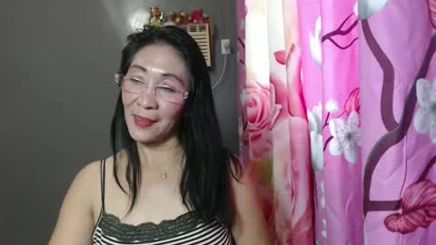 Snapshot of urasian_hotrina chatting on March 7, 2025, 6:35 am urasian_hotrina online show from March 7, 2025, 6:35 am