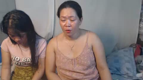 urasian_hotrina online show from June 15, 2026, 11:34 am
