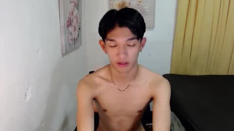 Snapshot of urasian_john20 chatting on November 7, 2025, 5:18 am urasian_john20 online show from November 7, 2025, 5:18 am