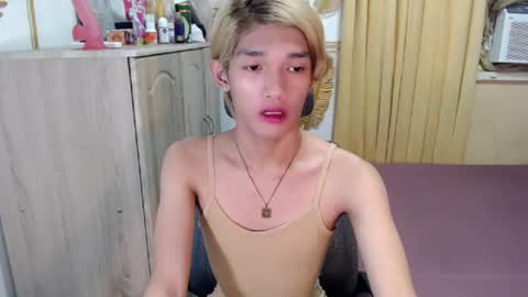 Snapshot of urasian_john20 chatting on June 21, 2026, 5:54 am urasian_john20 online show from June 21, 2026, 5:54 am