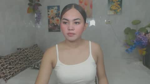 urasian_kat online show from April 6, 2026, 2:53 am