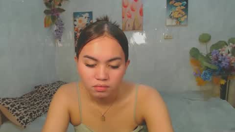 Snapshot of urasian_kat chatting on April 27, 2026, 7:56 pm urasian_kat online show from April 27, 2026, 7:56 pm