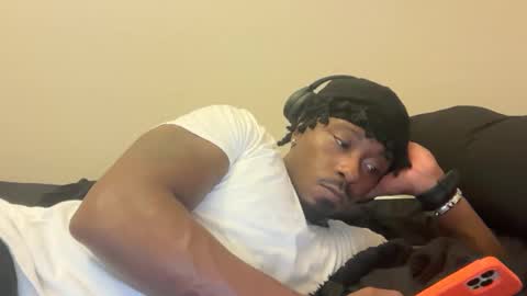 urbandick5 online show from November 9, 2025, 2:21 am