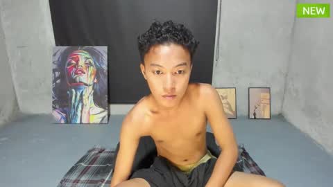 urbigfatasiancock online show from November 4, 2025, 5:50 am