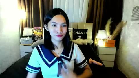 urblossom_princess online show from November 25, 2025, 4:18 pm