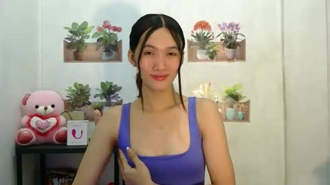 urblossom_princess online show from January 15, 2026, 10:02 pm