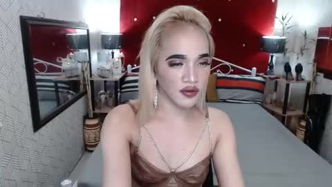 KENDALL online show from January 21, 2025, 2:26 pm