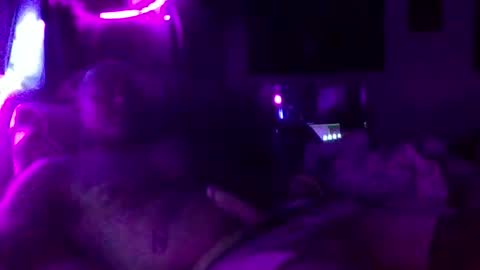 urdaddy875867 online show from November 4, 2025, 1:48 am