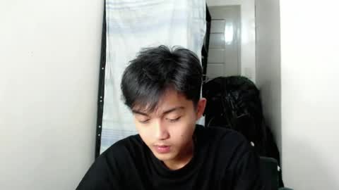 urdreamboy_prince online show from July 13, 2026, 6:44 pm