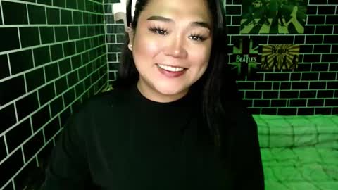 Dimple online show from September 26, 2025, 4:44 pm