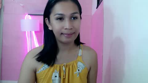 Snapshot of urgirlnabyx chatting on January 14, 2025, 3:22 am Call me naby online show from January 14, 2025, 3:22 am