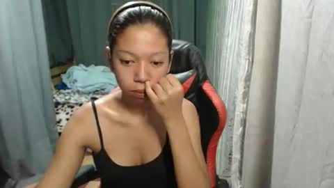 Snapshot of urgirlyflor chatting on February 3, 2026, 11:04 am BB online show from February 3, 2026, 11:04 am