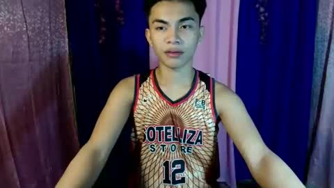 Snapshot of urguy_marco chatting on September 29, 2025, 2:55 pm urguy_marco online show from September 29, 2025, 2:55 pm