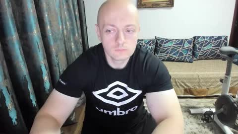 UrGymCrush online show from October 15, 2025, 10:43 pm