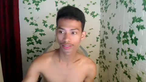 Snapshot of urhotfuckingass chatting on December 30, 2024, 2:09 am richard online show from December 30, 2024, 2:09 am