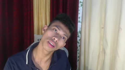 Snapshot of urhotfuckingass chatting on January 25, 2025, 4:02 am richard online show from January 25, 2025, 4:02 am