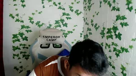 Snapshot of urhotfuckingass chatting on February 11, 2025, 12:28 am richard online show from February 11, 2025, 12:28 am