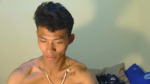 Snapshot of urhotfuckingass chatting on September 26, 2025, 12:58 am richard online show from September 26, 2025, 12:58 am