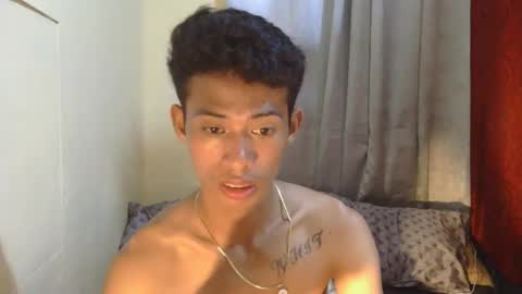 Snapshot of urhotfuckingass chatting on October 13, 2025, 12:38 pm richard online show from October 13, 2025, 12:38 pm