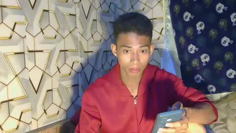 Snapshot of urhotfuckingass chatting on November 3, 2025, 1:12 pm richard online show from November 3, 2025, 1:12 pm