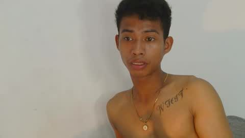 Snapshot of urhotfuckingass chatting on November 28, 2025, 12:30 pm richard online show from November 28, 2025, 12:30 pm