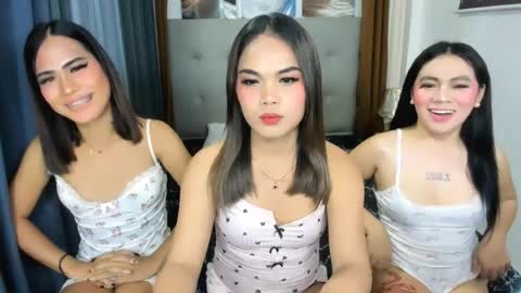 urhotgirl_sexyariela online show from April 16, 2026, 4:35 am