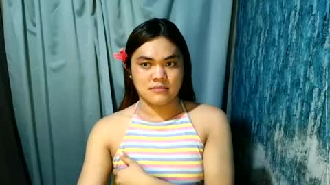 urhottie_bella online show from July 5, 2026, 1:07 pm