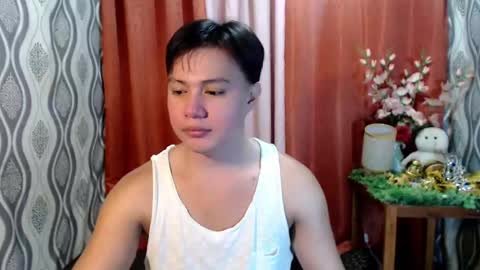Snapshot of urhunky_ivan chatting on December 21, 2024, 6:30 am urhunky_ivan online show from December 21, 2024, 6:30 am