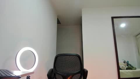 urimare_south online show from January 21, 2025, 12:04 am