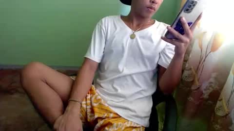 Snapshot of urlatino_rey chatting on September 13, 2025, 12:10 am urlatino_rey online show from September 13, 2025, 12:10 am