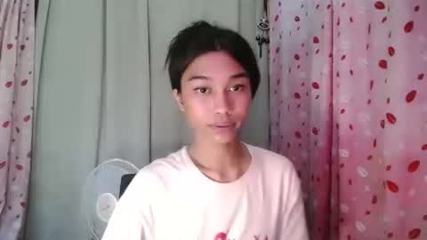 urloverjasmine_xx online show from April 13, 2026, 6:08 am