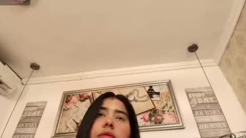 Love online show from March 9, 2026, 8:24 pm