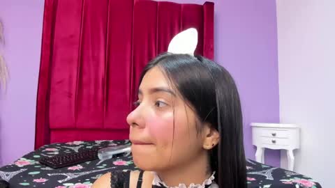 Snapshot of urlovex chatting on May 25, 2026, 9:32 pm Love online show from May 25, 2026, 9:32 pm