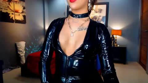 UrMajestyTyra online show from January 7, 2025, 12:13 am