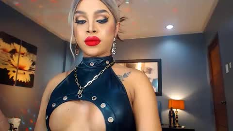 UrMajestyTyra online show from January 19, 2025, 11:43 pm