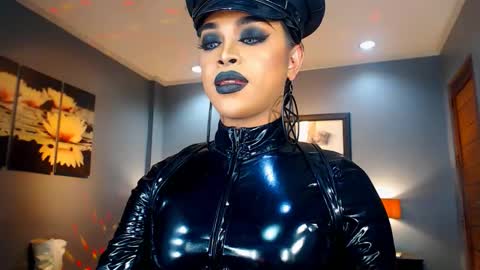 UrMajestyTyra online show from January 21, 2025, 3:48 am