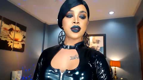 UrMajestyTyra online show from January 30, 2025, 6:03 am