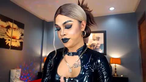 UrMajestyTyra online show from February 2, 2025, 9:23 pm