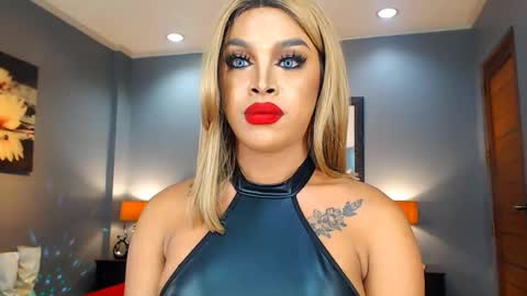 UrMajestyTyra online show from February 14, 2025, 6:12 am