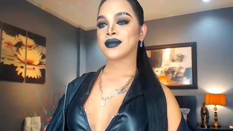 UrMajestyTyra online show from March 4, 2025, 12:39 am